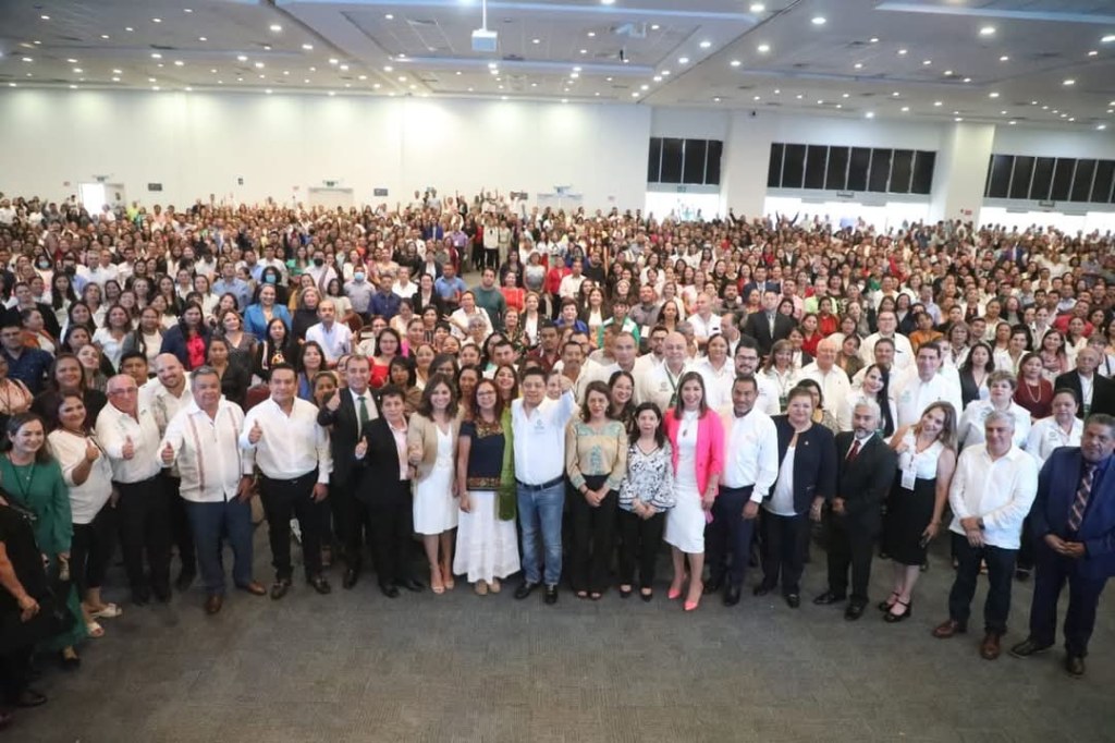 Ricardo Gallardo mantiene compromiso de federalizar a docentes de&nbsp;telesecundarias