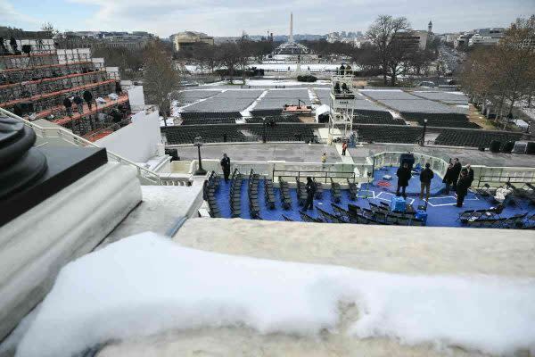 Ceremonia de Toma de Posesión de Donald Trump se Traslada al Interior del Capitolio por Condiciones Climáticas&nbsp;Extremas