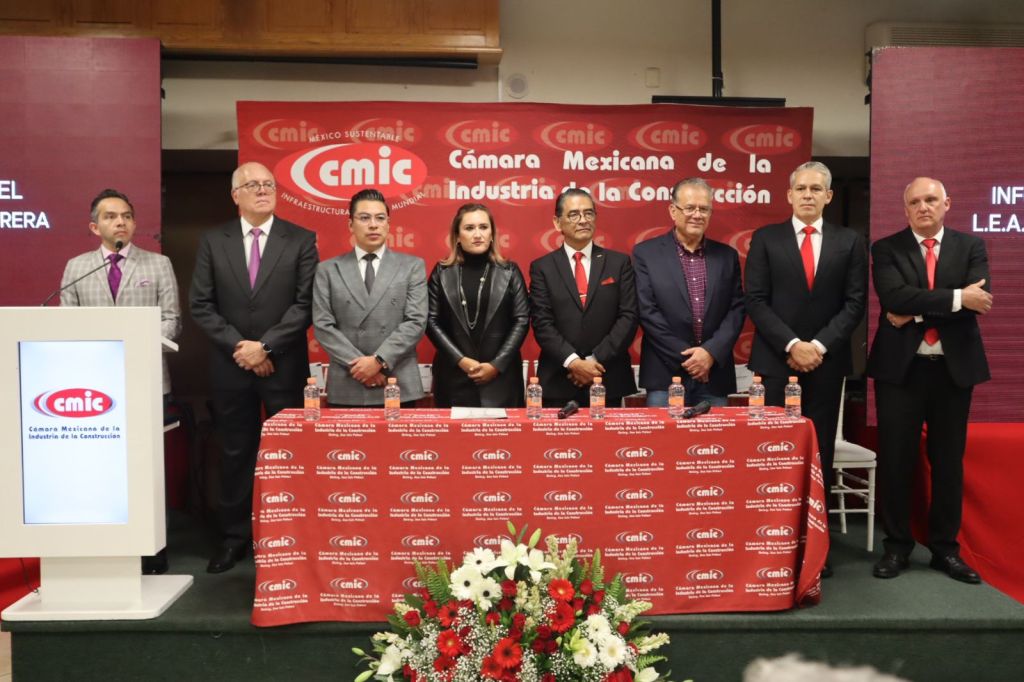 Gobierno estatal reconoce a profesionales de la construcción en&nbsp;SLP