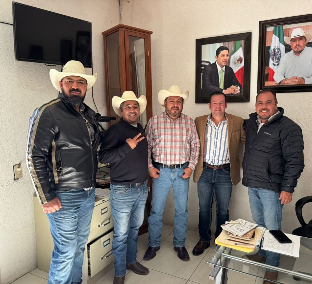 Familias del Altiplano reciben apoyo en regularización de sus&nbsp;colonias