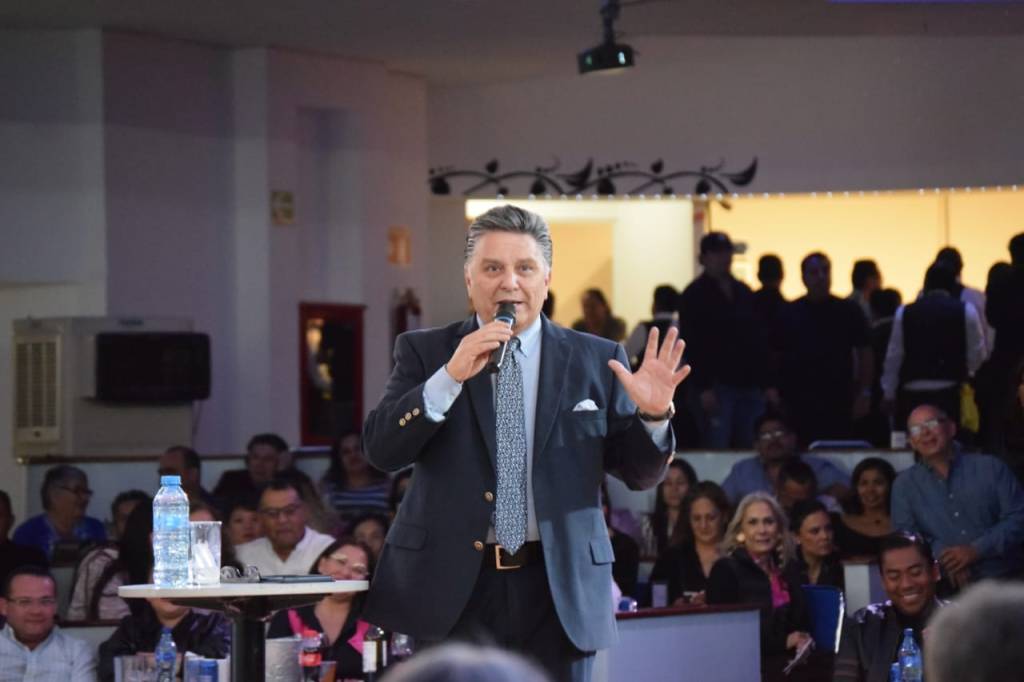 Rogelio Ramos llena el Sirocco’s del Hotel María Dolores con su inigualable&nbsp;humor