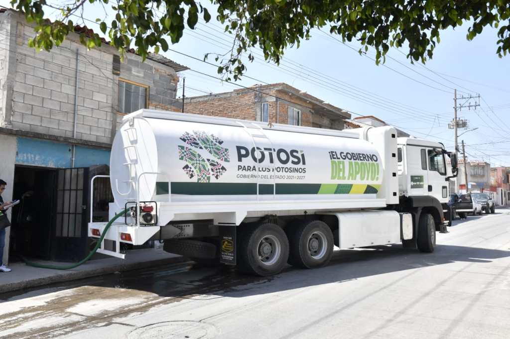 GOBIERNO ESTATAL FORTALECE DISTRIBUCIÓN DE AGUA POTABLE A HOGARES EN LA ZONA&nbsp;METROPOLITANA