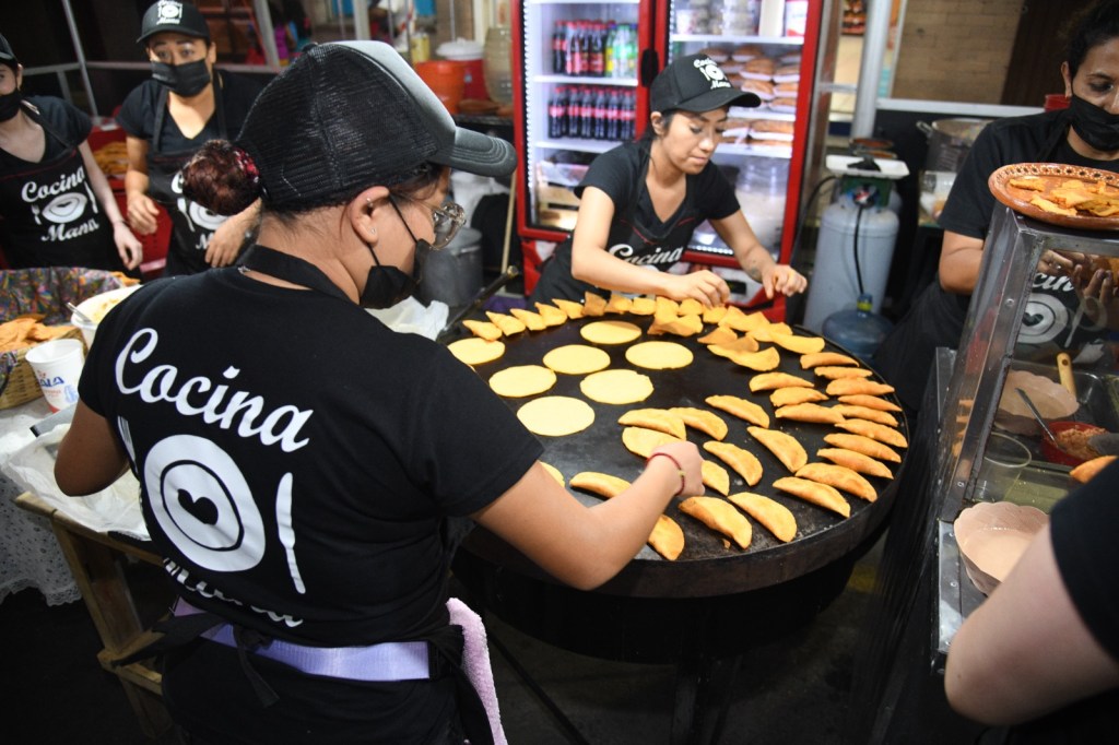 Muestra Gastronómica de la Fenae 2025 celebra la riqueza culinaria potosina con gran participación&nbsp;ciudadana