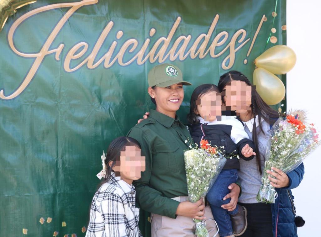 Mujeres policías y madre de familia destacan en la Guardia Civil&nbsp;Estatal