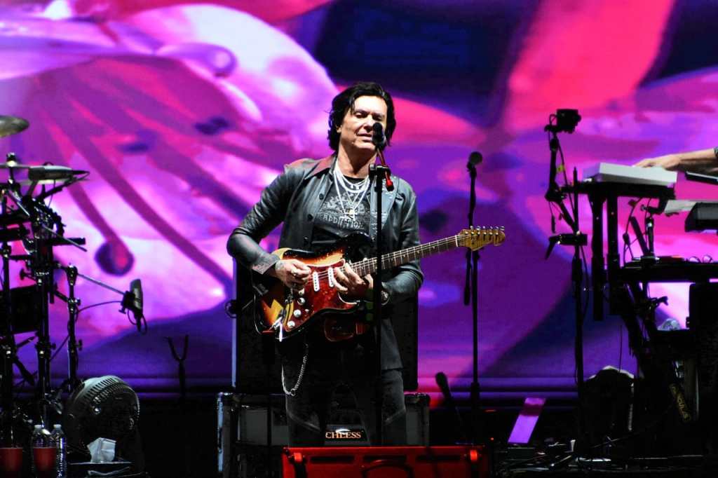 Caifanes llena el Teatro de la ciudad del Parque Tangamanga&nbsp;ll