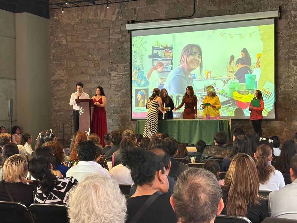 Escuela de iniciación artística del CEART gradua a una nueva&nbsp;generación