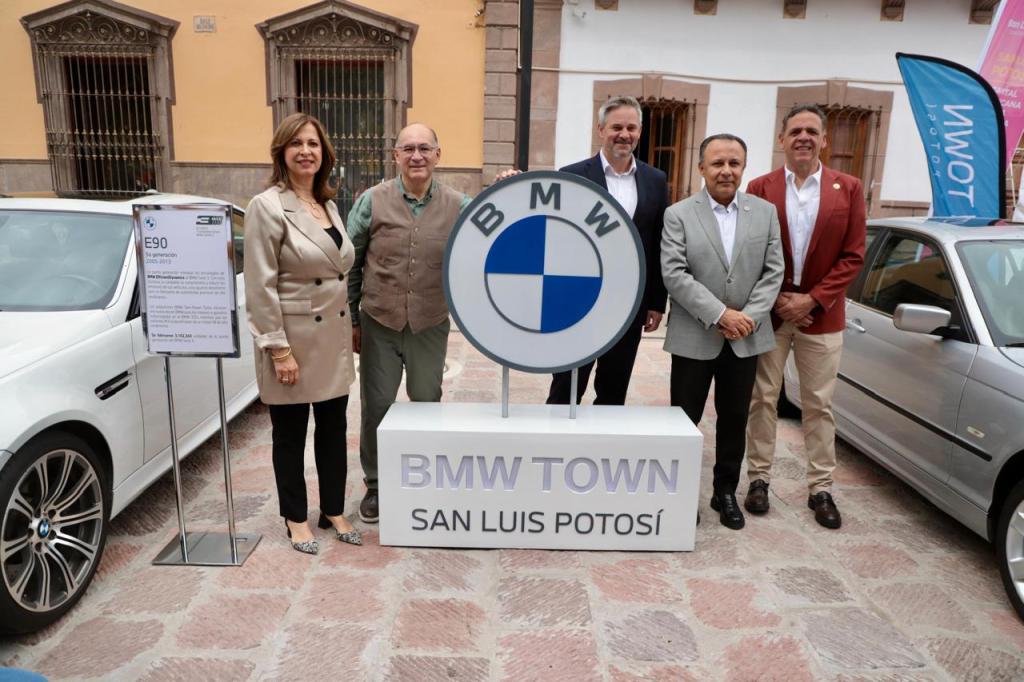 «San Luis Capital, orgullosa ciudad BMW»: Ayuntamiento inaugura exposición con imágenes del archivo histórico de la&nbsp;empresa
