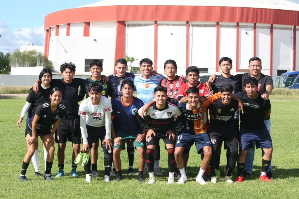 Final de aniversario en el TecNM Campus San Luis: triunfo de “Pase y&nbsp;Toque”