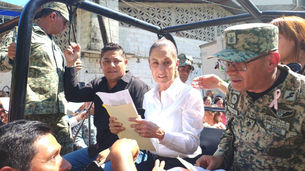 SHEINBAUM Y GALLARDO RECORREN COLONIAS AFECTADAS EN TAMAZUNCHALE&nbsp;SLP