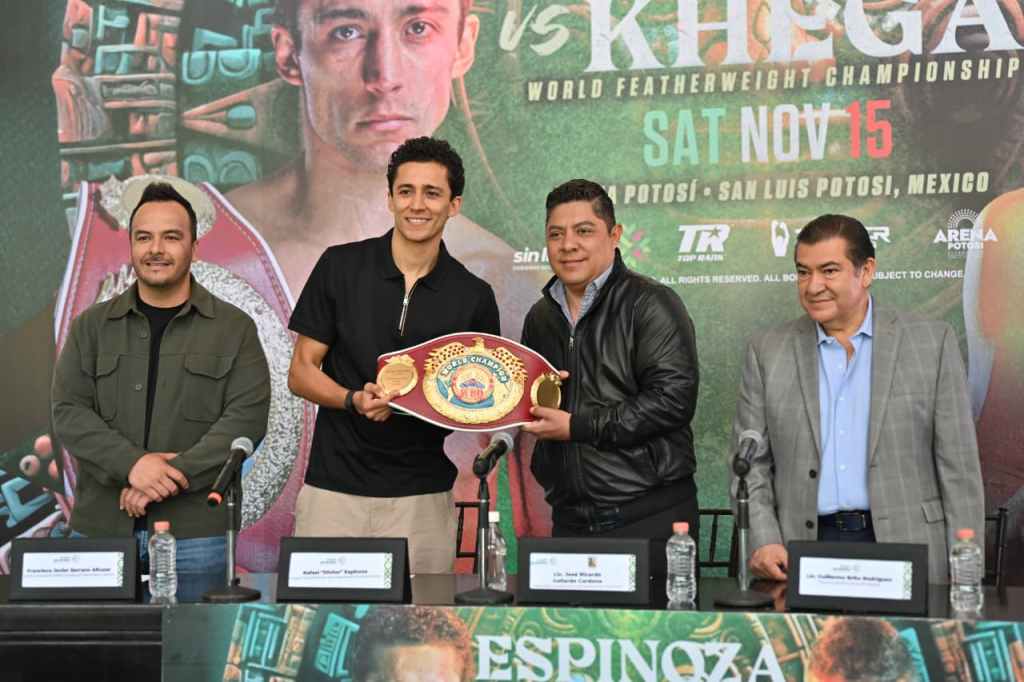 BOX INTERNACIONAL EN LA ARENA POTOSÍ: ESPINOZA VS. KHEGAI&nbsp;(Galería)