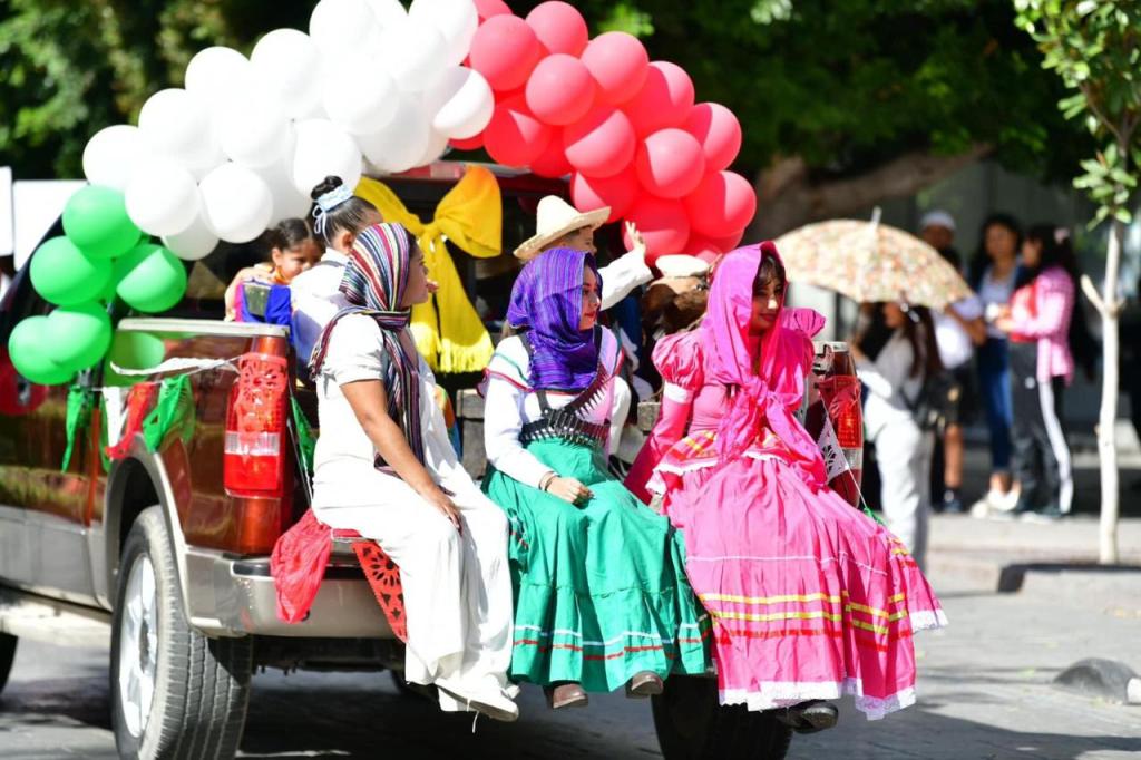 LA REVOLUCIÓN MEXICANA COBRARÁ VIDA EN UN COLORIDO&nbsp;DESFILE