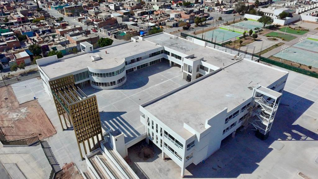 NUEVA UNIDAD ADMINISTRATIVA MUNICIPAL PARA LOS SOLEDENSES, CASI LISTA: JUAN MANUEL&nbsp;NAVARRO