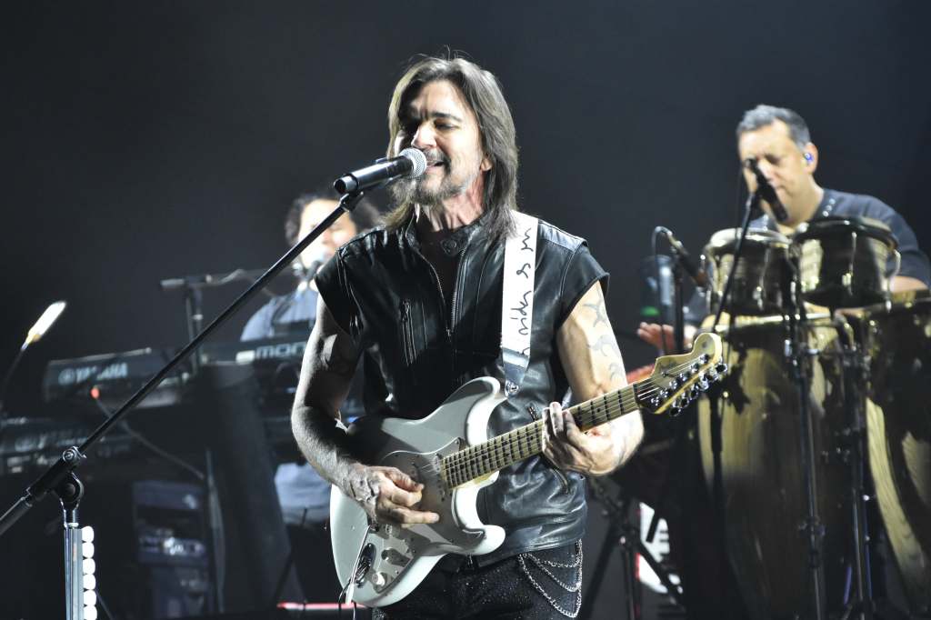 Juanes abarrotó el Teatro de la Ciudad del Parque Tangamanga I en San Luis Potosí (Galería)