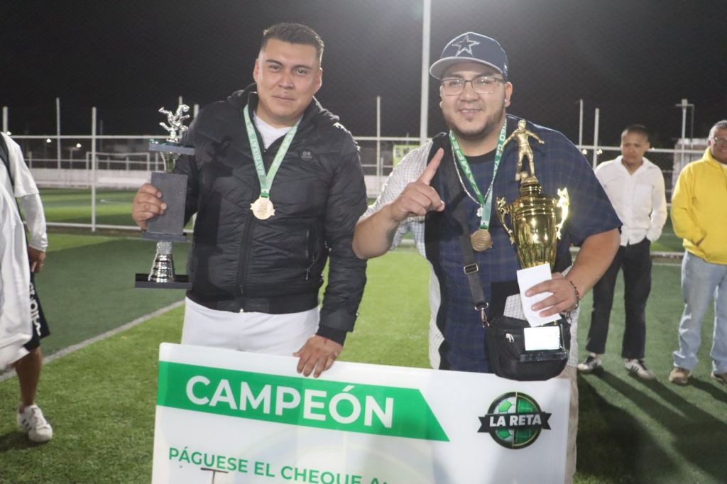 Final de Fútbol 7 del torneo de Taxistas culmina con éxito en la Cancha la Reta donde Tazos Dorados salió&nbsp;campeón