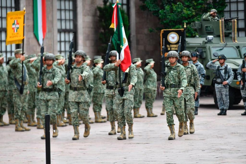 RICARDO GALLARDO Y SEDENA FORTALECEN LA PAZ DE SAN LUIS CON CAMPAÑA DE CANJE DE&nbsp;ARMAS