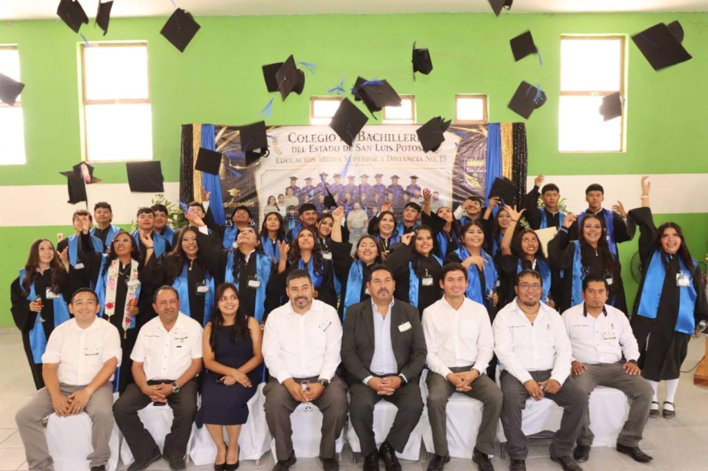 SAN LUIS CRECE EN FORMACIÓN&nbsp;ACADÉMICA