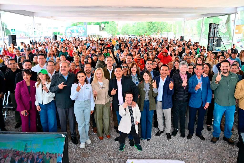 EL GOBERNADOR RICARDO GALLARDO ARRANCA LA CONSTRUCCIÓN DEL PUENTE DE LA&nbsp;FAMILIA