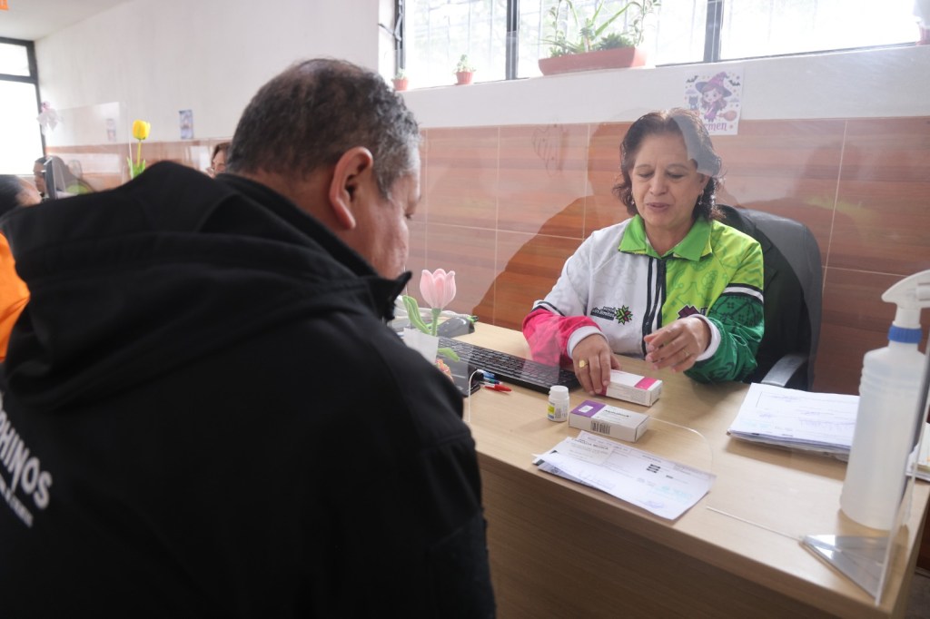 GOBIERNO DEL ESTADO HA ENTREGADO MÁS DE SIETE MIL APOYOS&nbsp;MÉDICOS