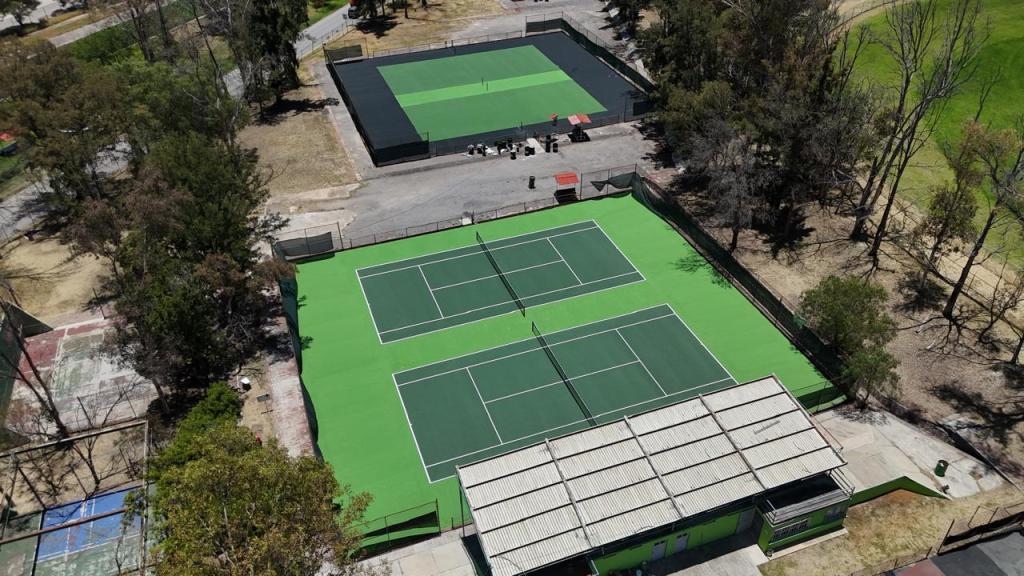 FAMILIAS POTOSINAS DISFRUTARÁN ESTE VERANO UN CENTRO TENÍSTICO&nbsp;RENOVADO