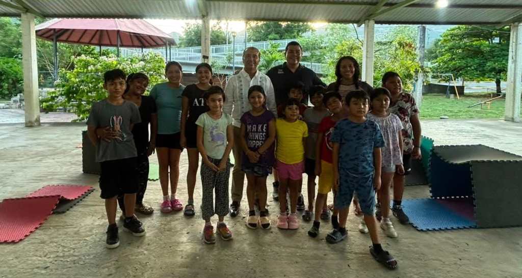 SECRETARIO DE CULTURA RECORRE EL SEMILLERO CREATIVO DE LA PIMIENTA,&nbsp;HUEHUETLÁN