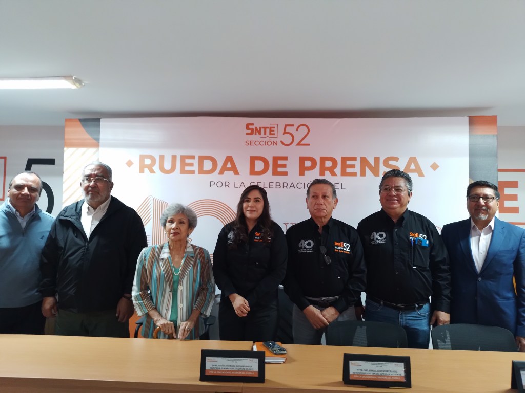 Sección 52 del SNTE celebra 40 años de historia del Nivel Medio Superior del&nbsp;SEER