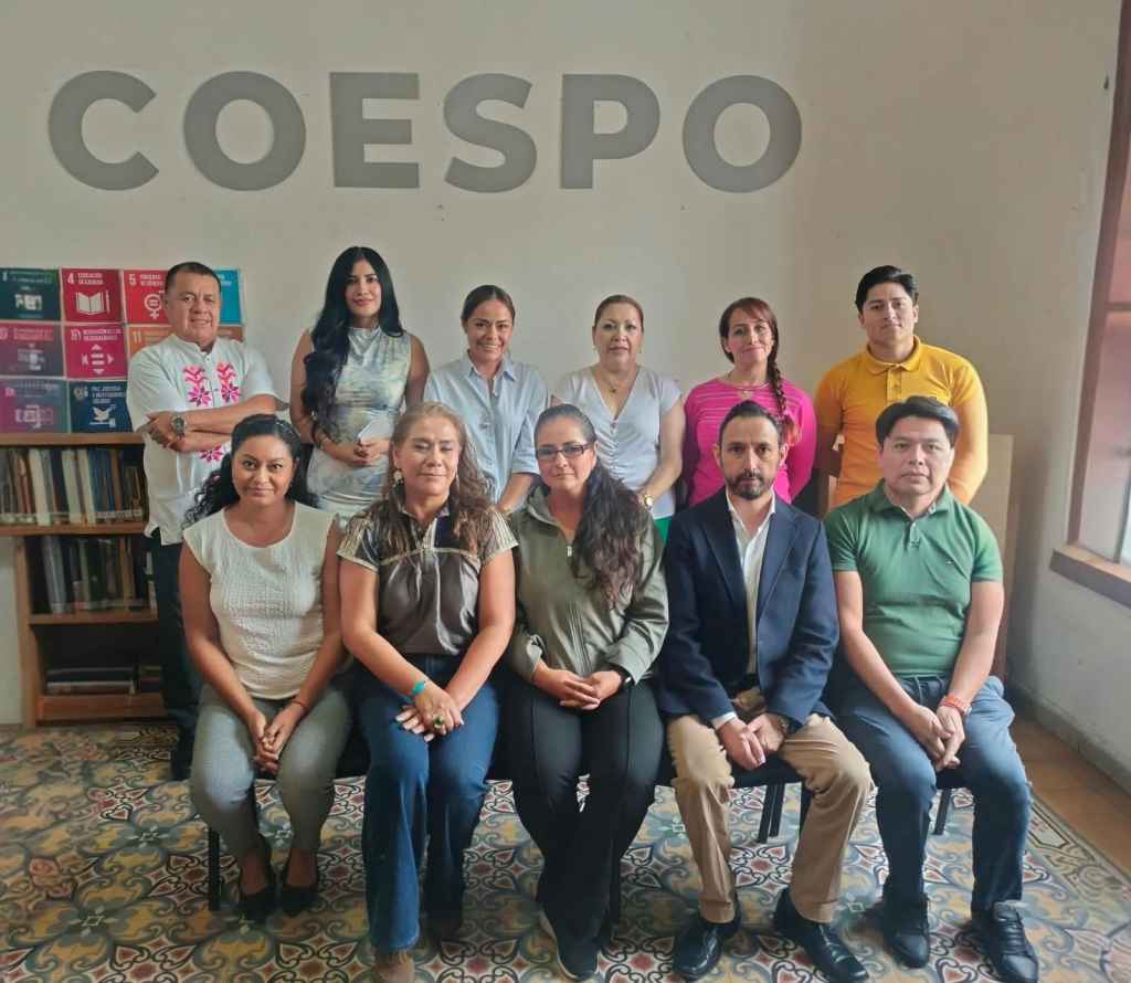 CONTRALORÍA CAPACITA A PERSONAL DE COESPO PARA MEJORAR EL SERVICIO&nbsp;PÚBLICO