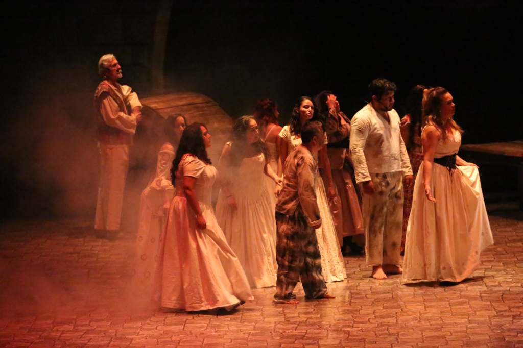“El Hombre de la Mancha” conquista al público y abarrrota el Teatro de la&nbsp;Paz