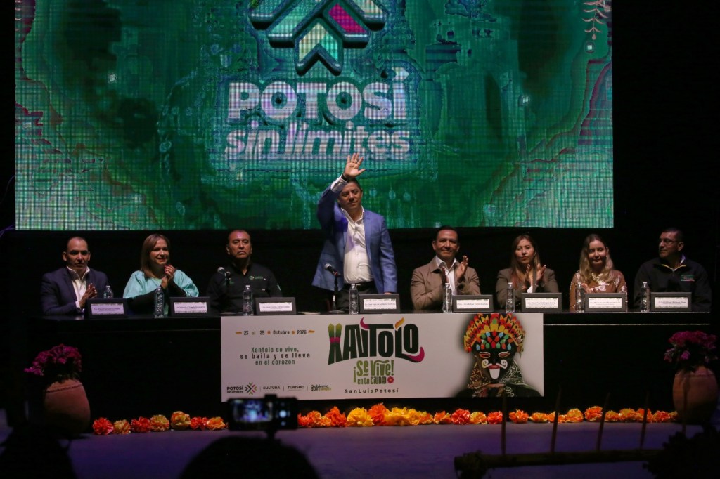 EL GOBERNADOR DEL ESTADO RICARDO GALLARDO LLEVA LA IDENTIDAD Y GRANDEZA DEL XANTOLO A TODO SAN LUIS POTOSÍ