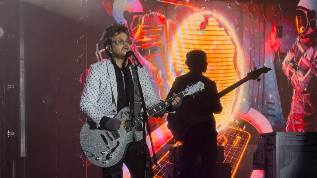 ¡ALEKS SYNTEK ENCIENDE SAN LUIS POTOSÍ CON SU TOUR “TOTAL SYNTEK” PESE A LA LLUVIA!